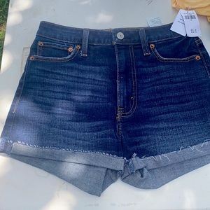 Ambercrombie & Fitch high rise short size 0